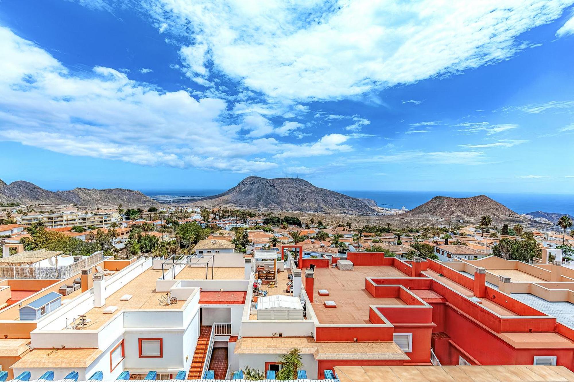 Great View Over The Ocean In Apartment Bianca With Wifi And Pool Chayofa Exteriör bild