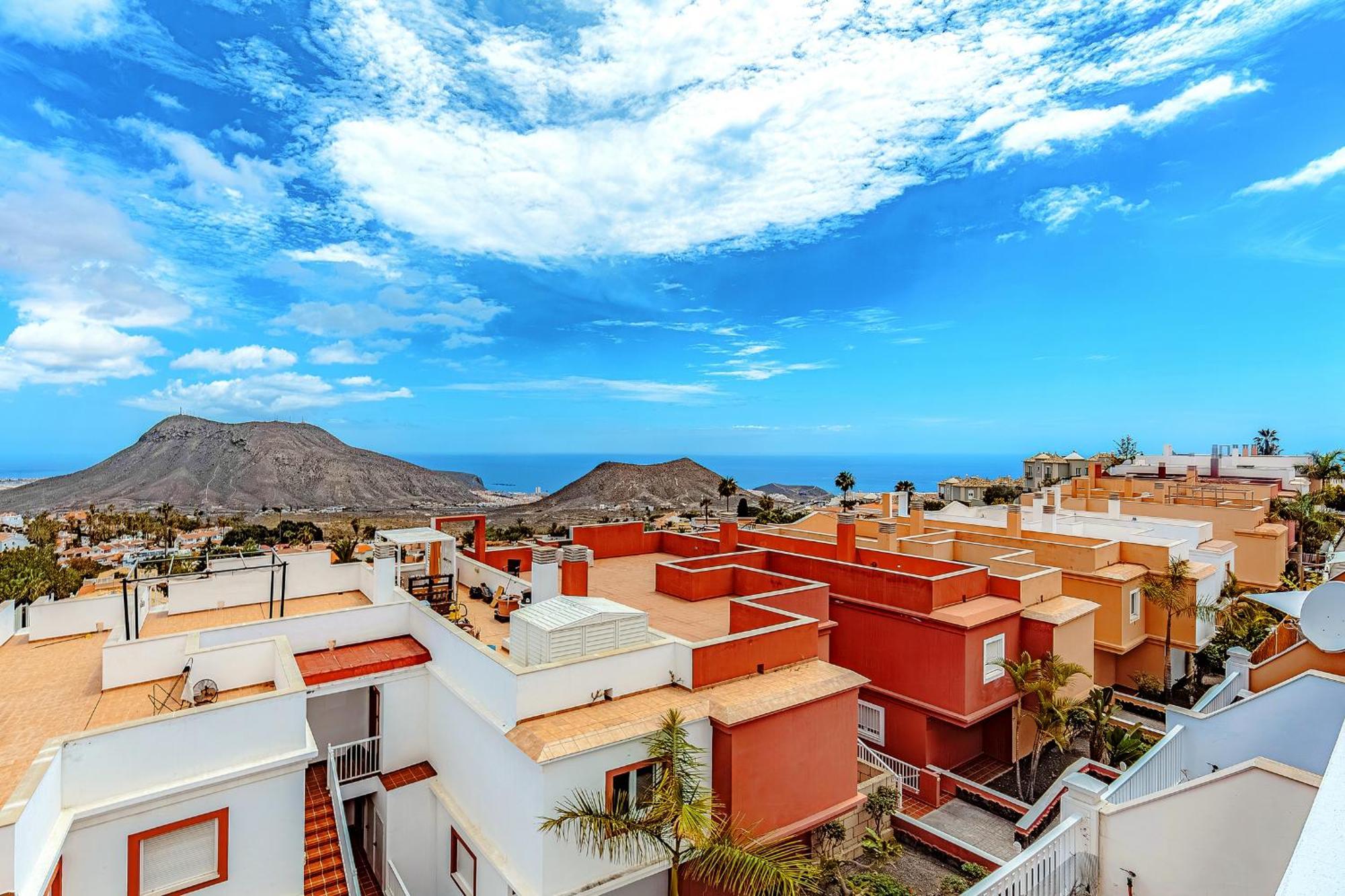 Great View Over The Ocean In Apartment Bianca With Wifi And Pool Chayofa Exteriör bild