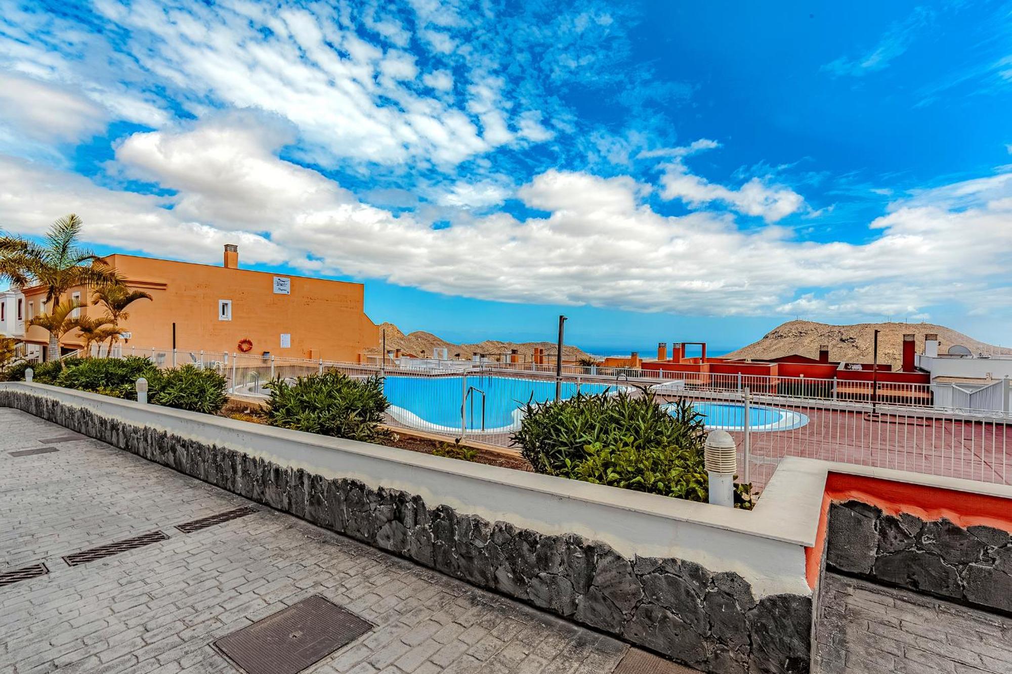 Great View Over The Ocean In Apartment Bianca With Wifi And Pool Chayofa Exteriör bild